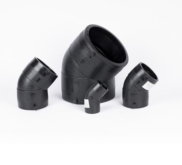 How does the design of an HDPE Electrofusion 45 Degree Elbow improve the flow efficiency in fluid or gas pipelines?